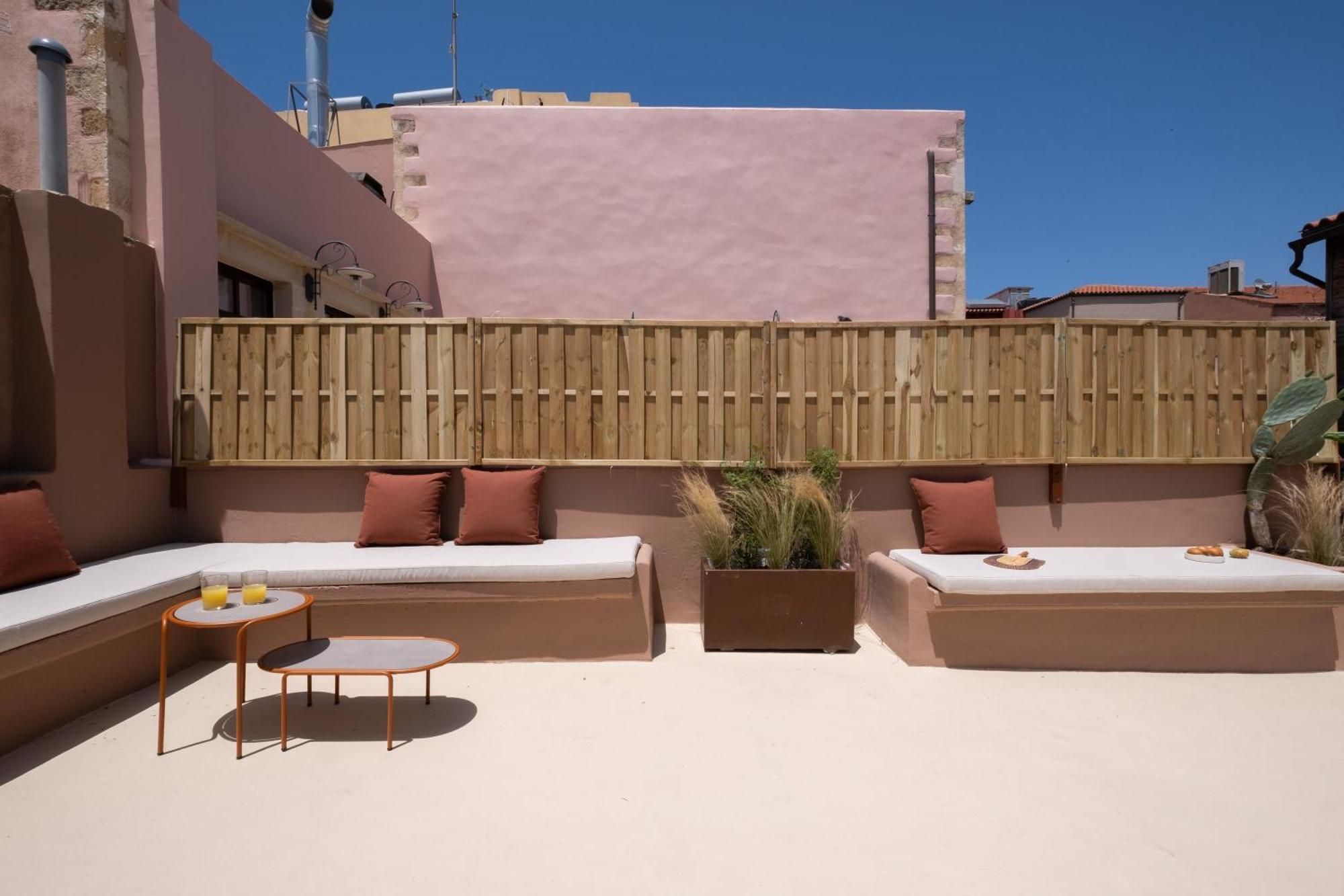 Qualia Slowlife Suites Ханя Екстериор снимка